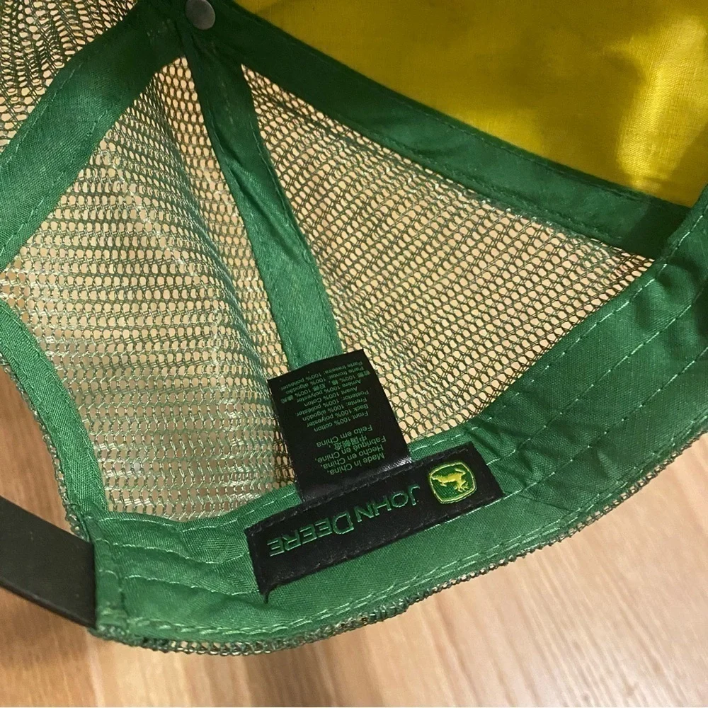 Vintage John Deere Mesh SnapBack Hat Green Yellow Farming Tractor